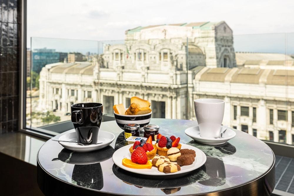 Hd8 Hotel Milano Екстериор снимка